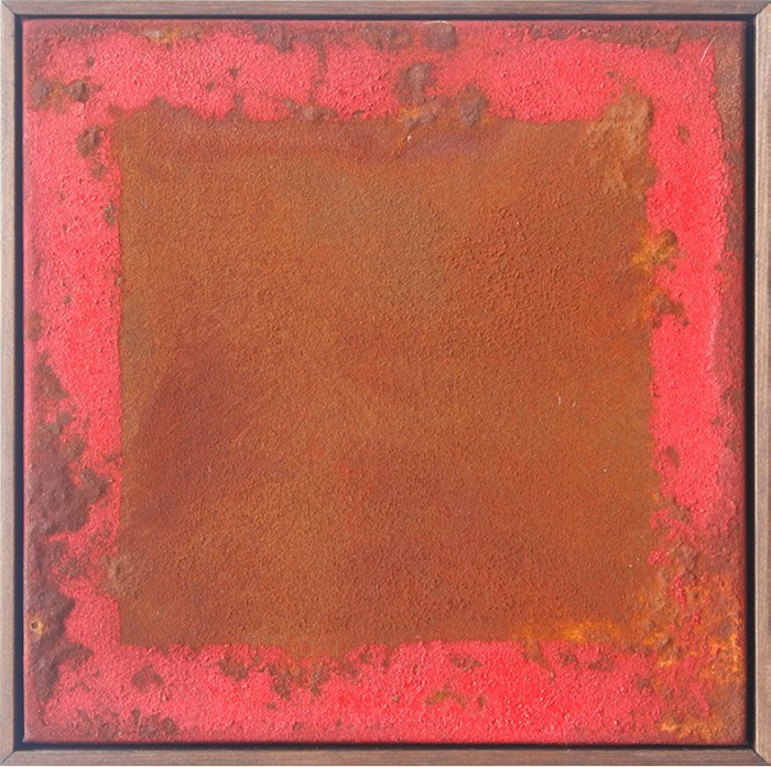 Manuel Velasco_Broken red lines
